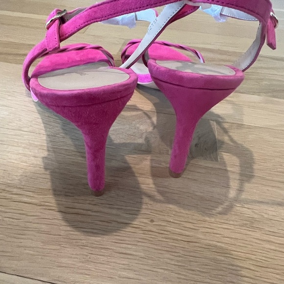 Stuart Weitzman Dancer Twistie 100 Suede Heels Sandal Sz 9.5 Pink - Picture 4 of 6
